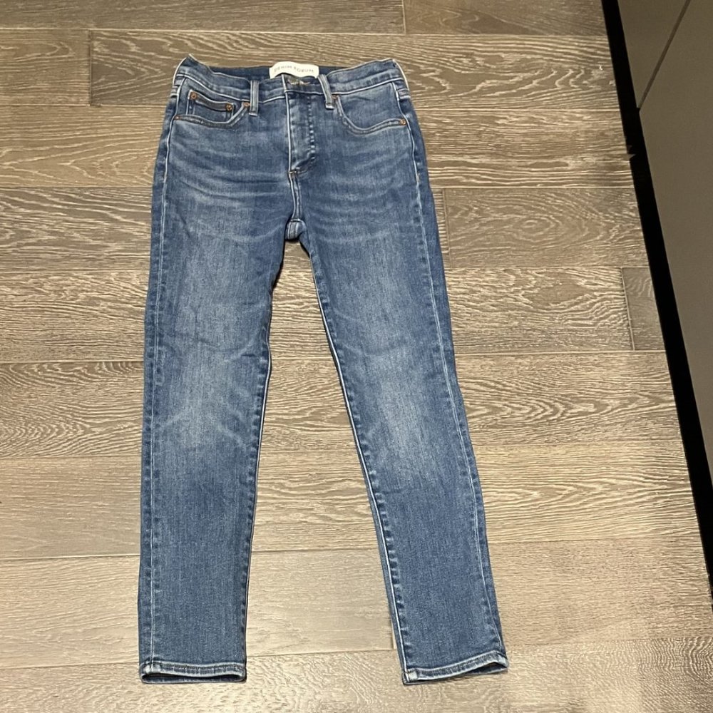 DENIM FORUM THE NICO MID RISE SKINNY